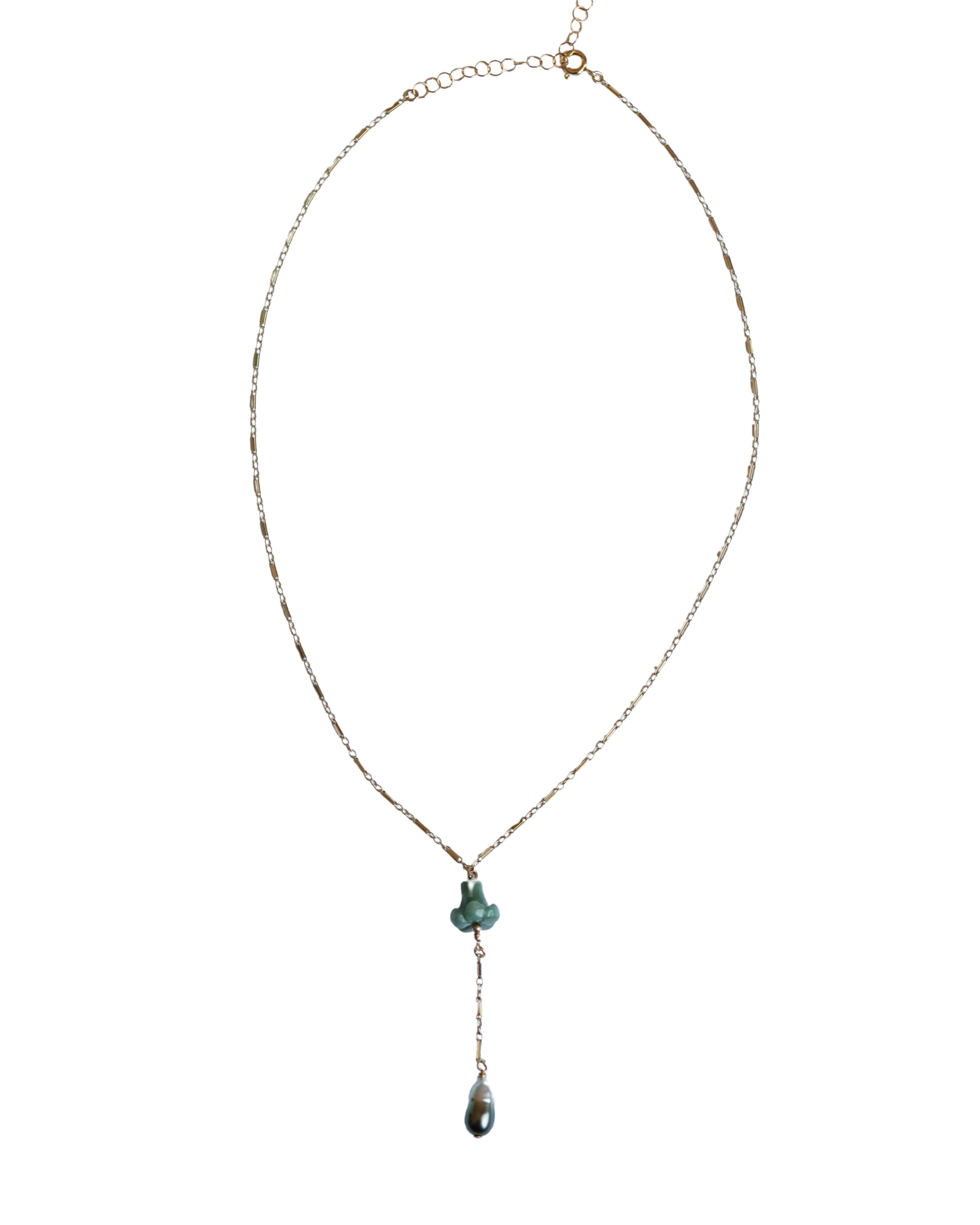 アクセサリー kyu Pua Jade Keshi Y Drop Necklace (Green Puakenikeni) – Love Me Knots