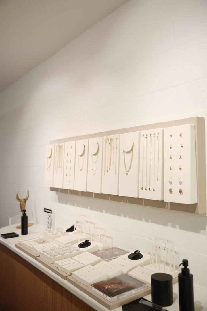 Showroom Shopping Appointment (no piercings)