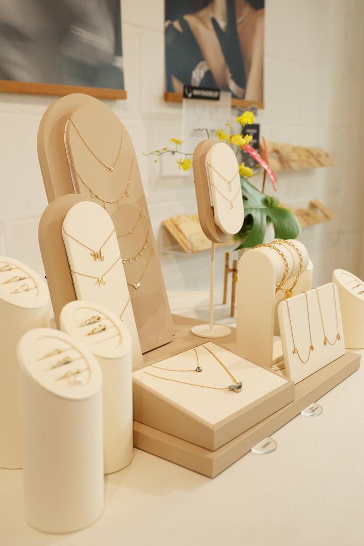 Showroom Shopping Appointment (no piercings)