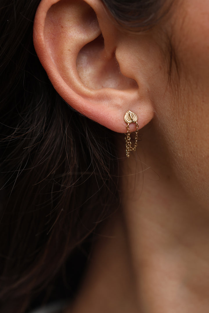 Anthurium Chain Studs