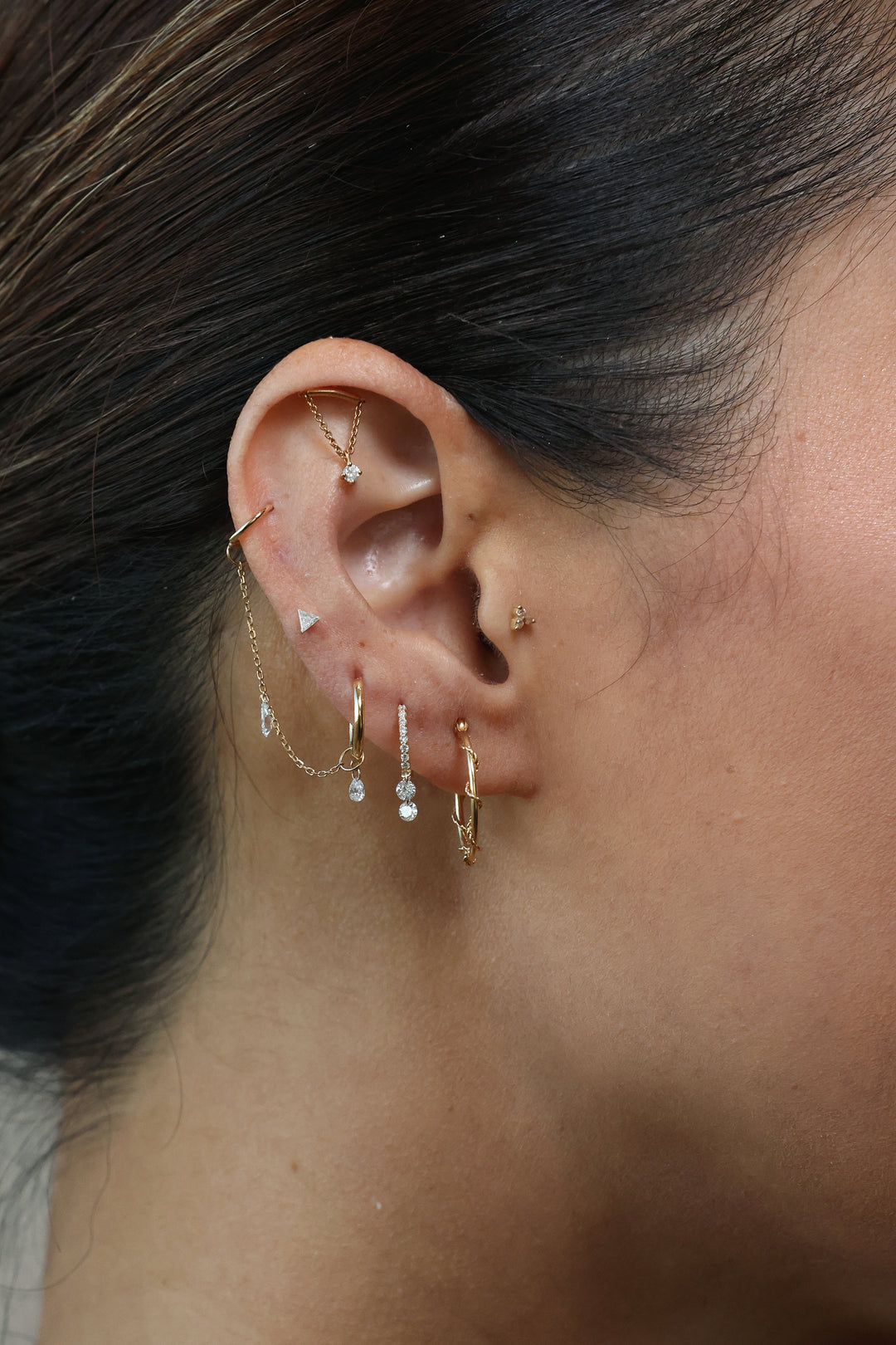 Paved Diamond Floating Paved Hoops