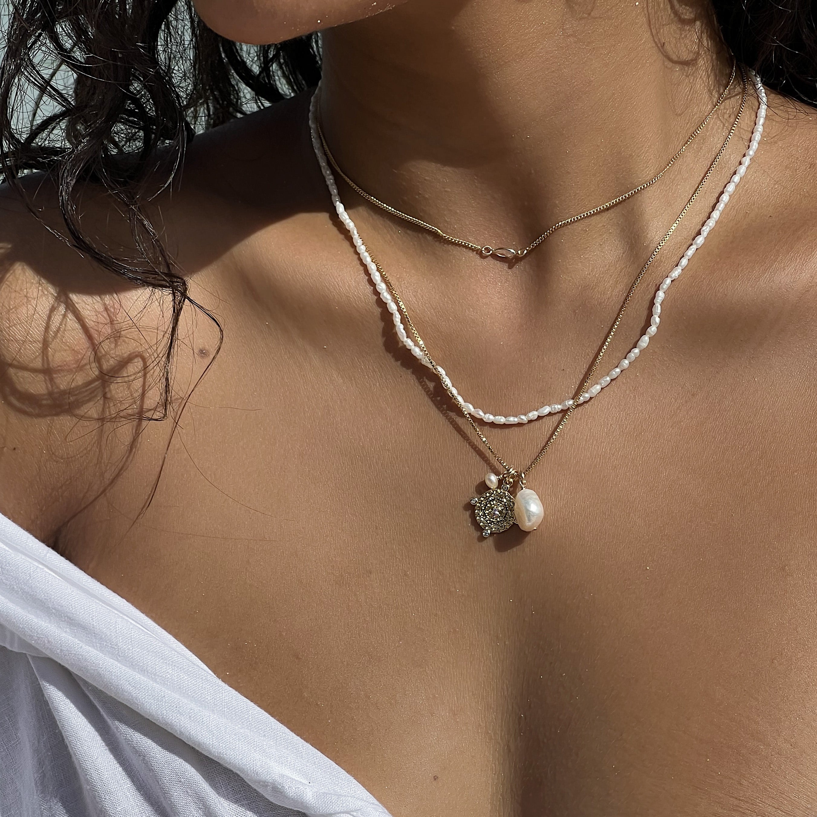 Cora Mini Pearl Necklace – Love Me Knots Hawaii