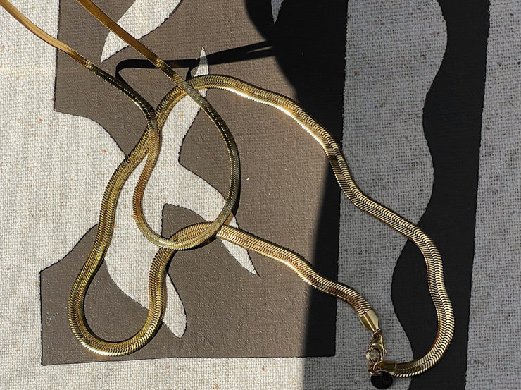 Herringbone Thin Necklace